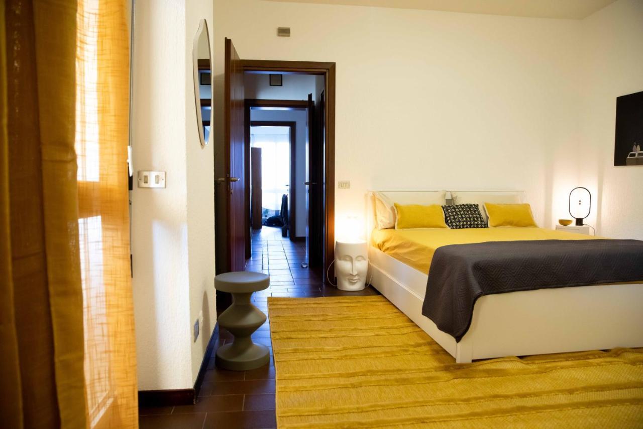 Sound Of Colors - Art Design Apartment Desenzano del Garda Dış mekan fotoğraf